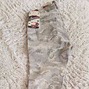 CELLO JEAN VINTAGE WASH SIZE 11